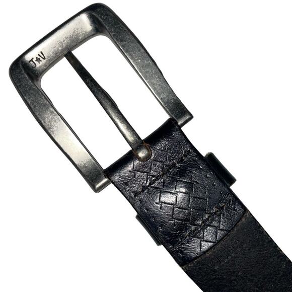 John Varvatos Black Textured Leather Belt Size: 38 - Picture 3 of 7